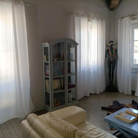 Casa Di Titta Vicino Al Mare Villa Viareggio Exterior foto