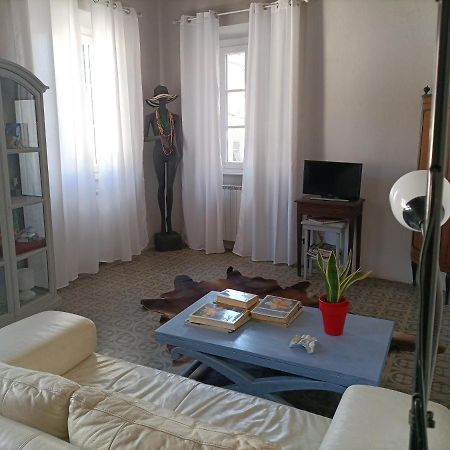 Casa Di Titta Vicino Al Mare Villa Viareggio Exterior foto