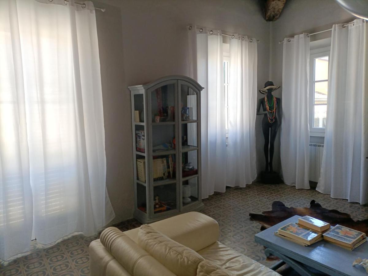 Casa Di Titta Vicino Al Mare Villa Viareggio Exterior foto