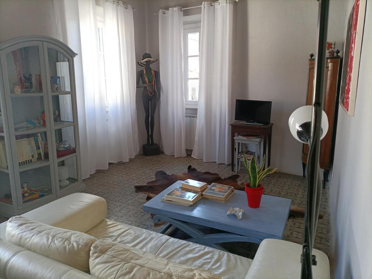 Casa Di Titta Vicino Al Mare Villa Viareggio Exterior foto