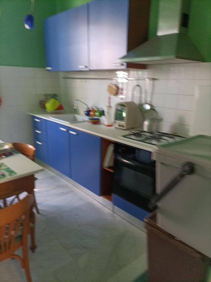 Casa Di Titta Vicino Al Mare Villa Viareggio Exterior foto